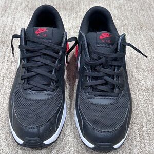 Nike Air Max size 9.5